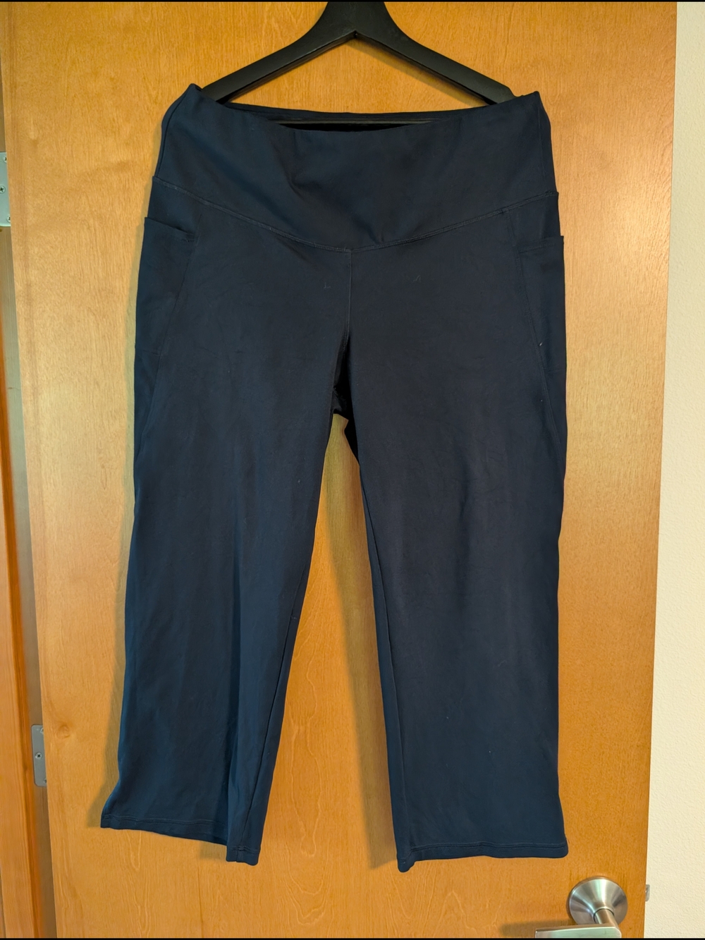 Jockey Women’s Navy Wide-Leg Cropped Pants XL